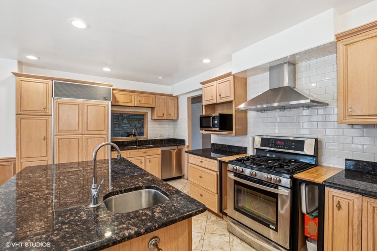20832 Sparta Lane, Olympia Fields, IL 60461