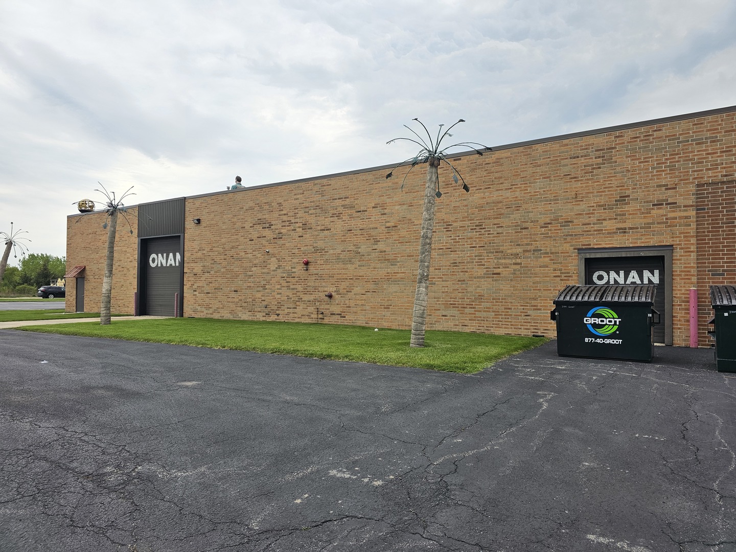 3500 Sunset Avenue, Waukegan, IL 60087
