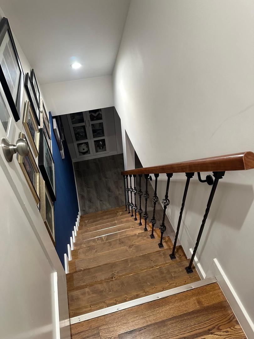 1609 W Sunnyside Avenue, Chicago, IL 60640