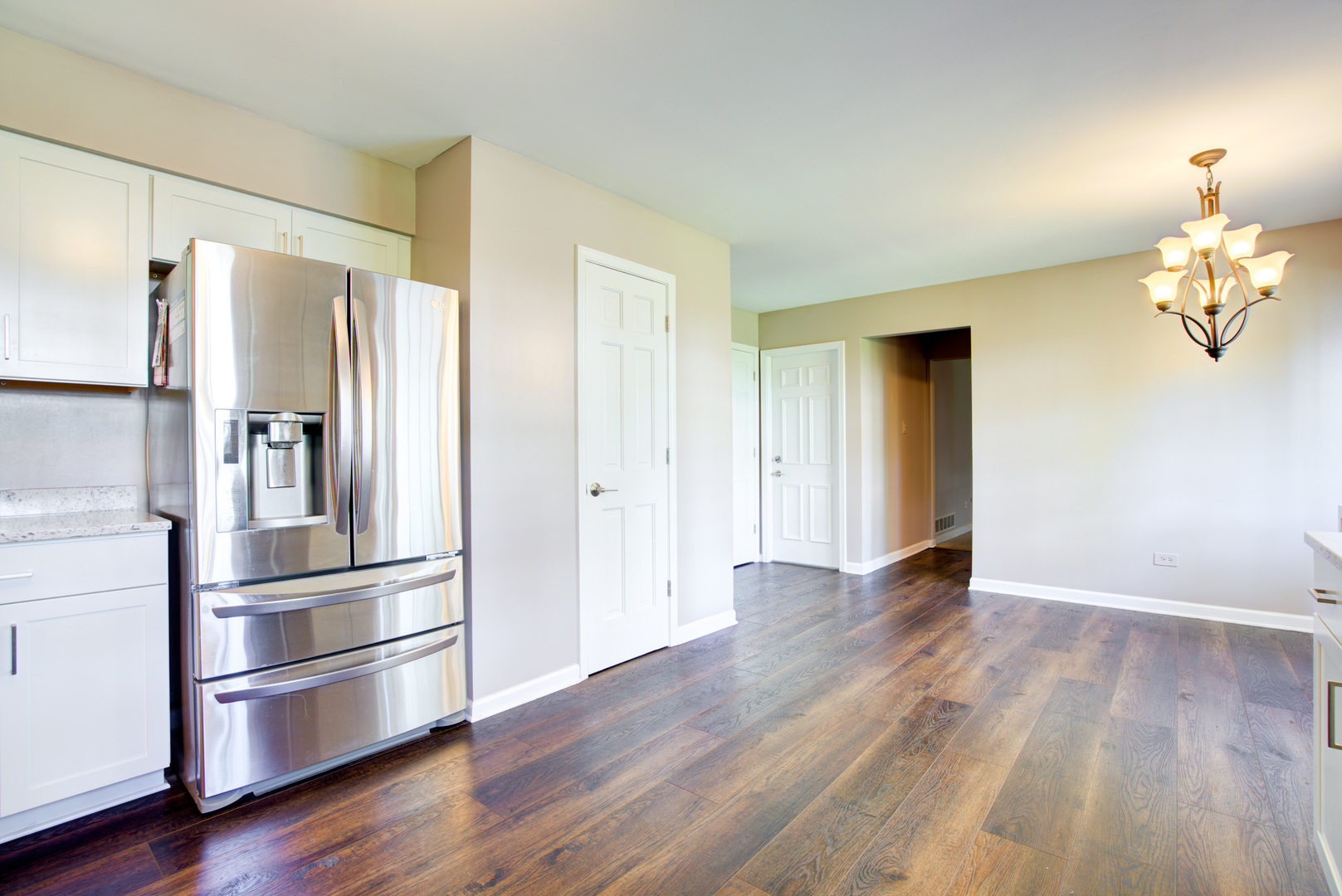 907 Secretariat Drive, Naperville, IL 60540