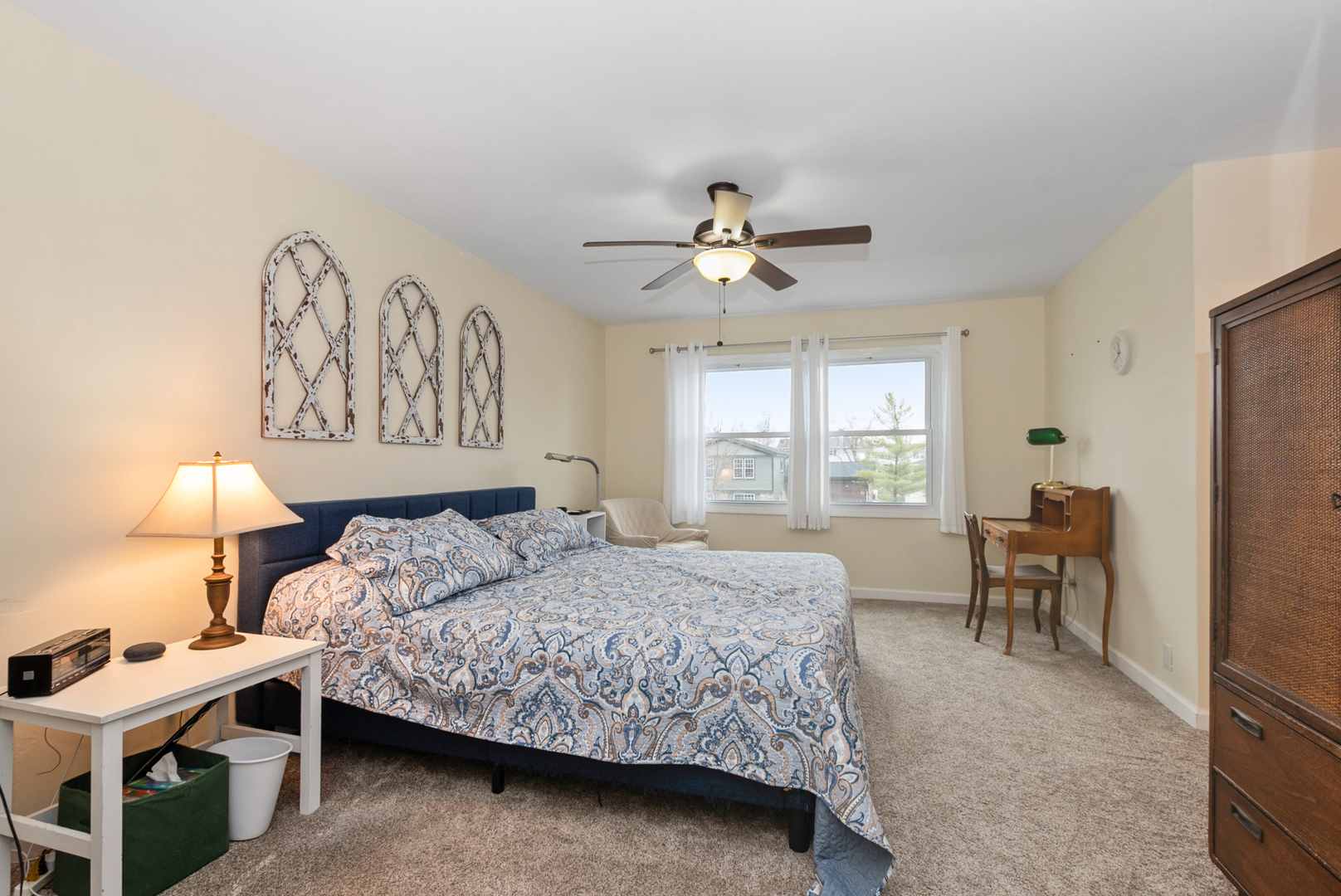 8048 W Magnolia Drive, Frankfort, IL 60423