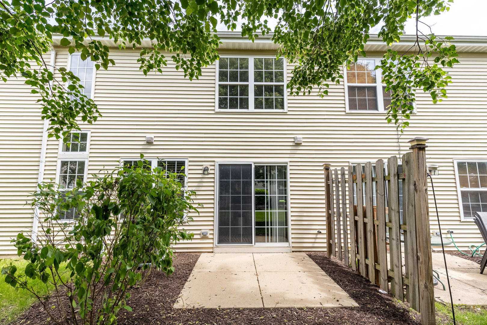 1837 Waverly Way, Montgomery, IL 60538
