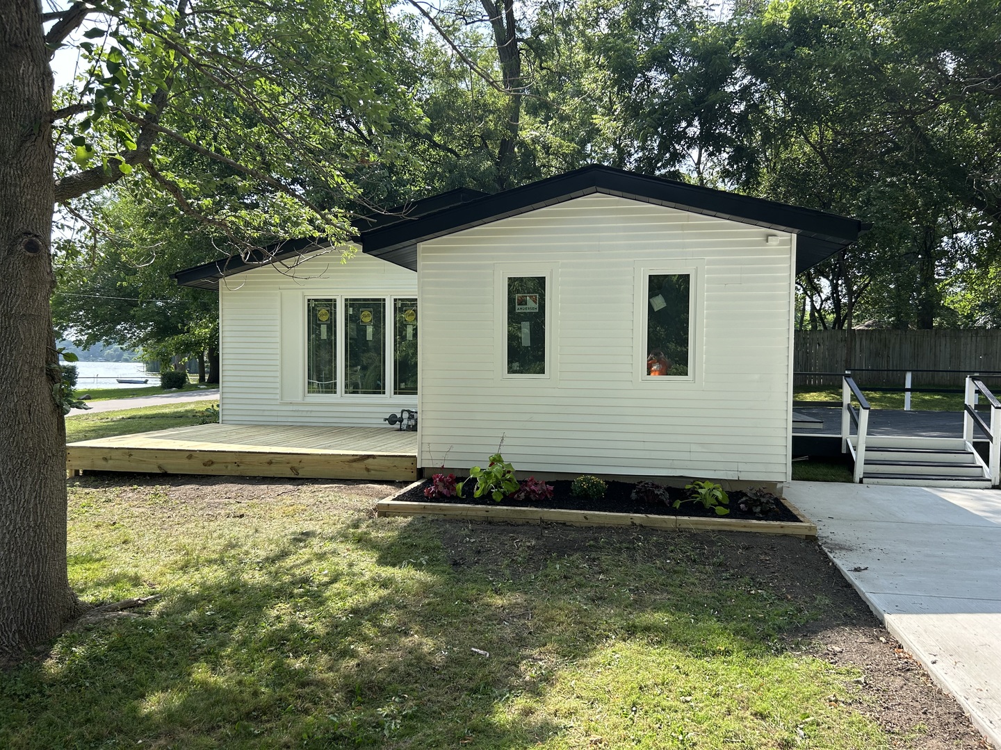 Island Lake, IL 60042