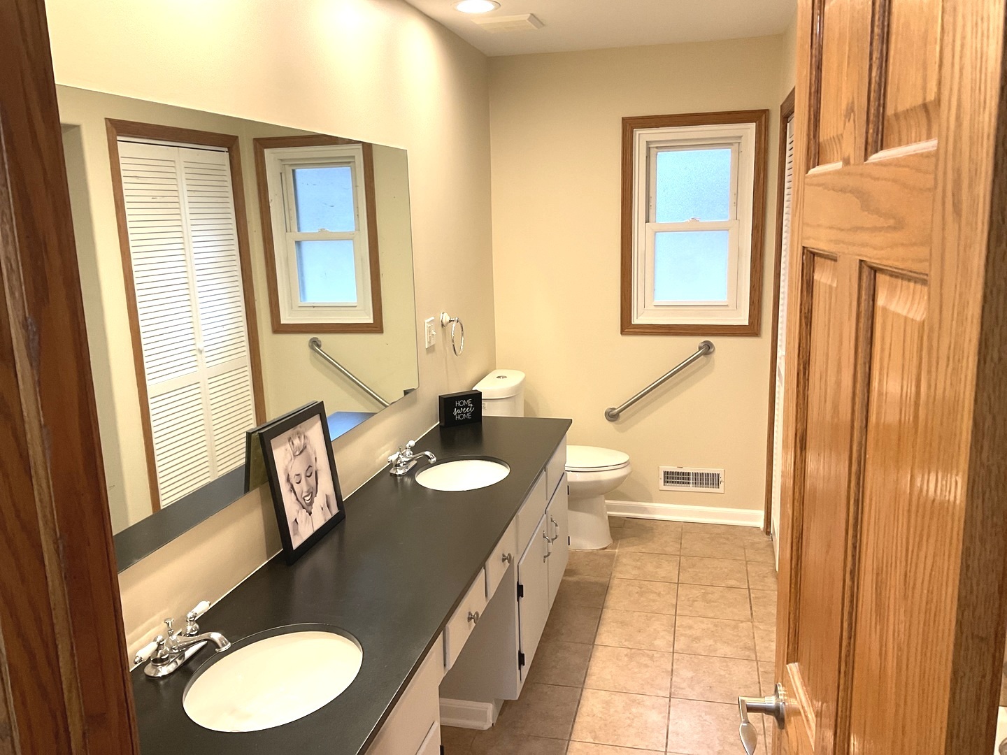 813 Junie Court, Joliet, IL 60435