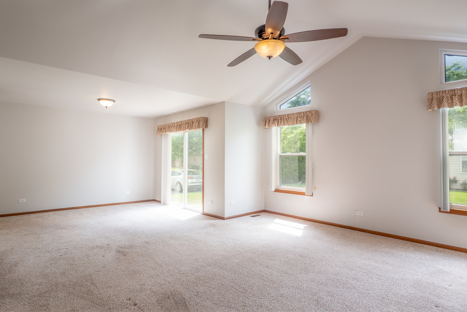 4707 Mikasa Court, Joliet, IL 60431