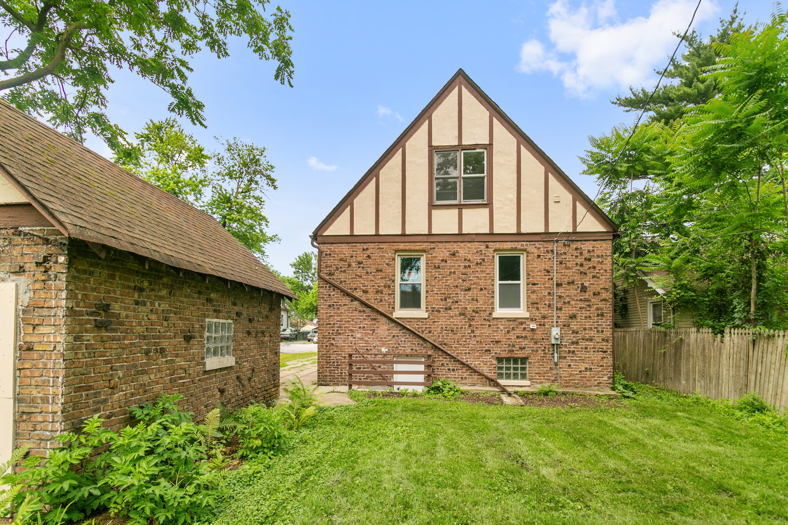 16929 Wood Street, Hazel Crest, IL 60429