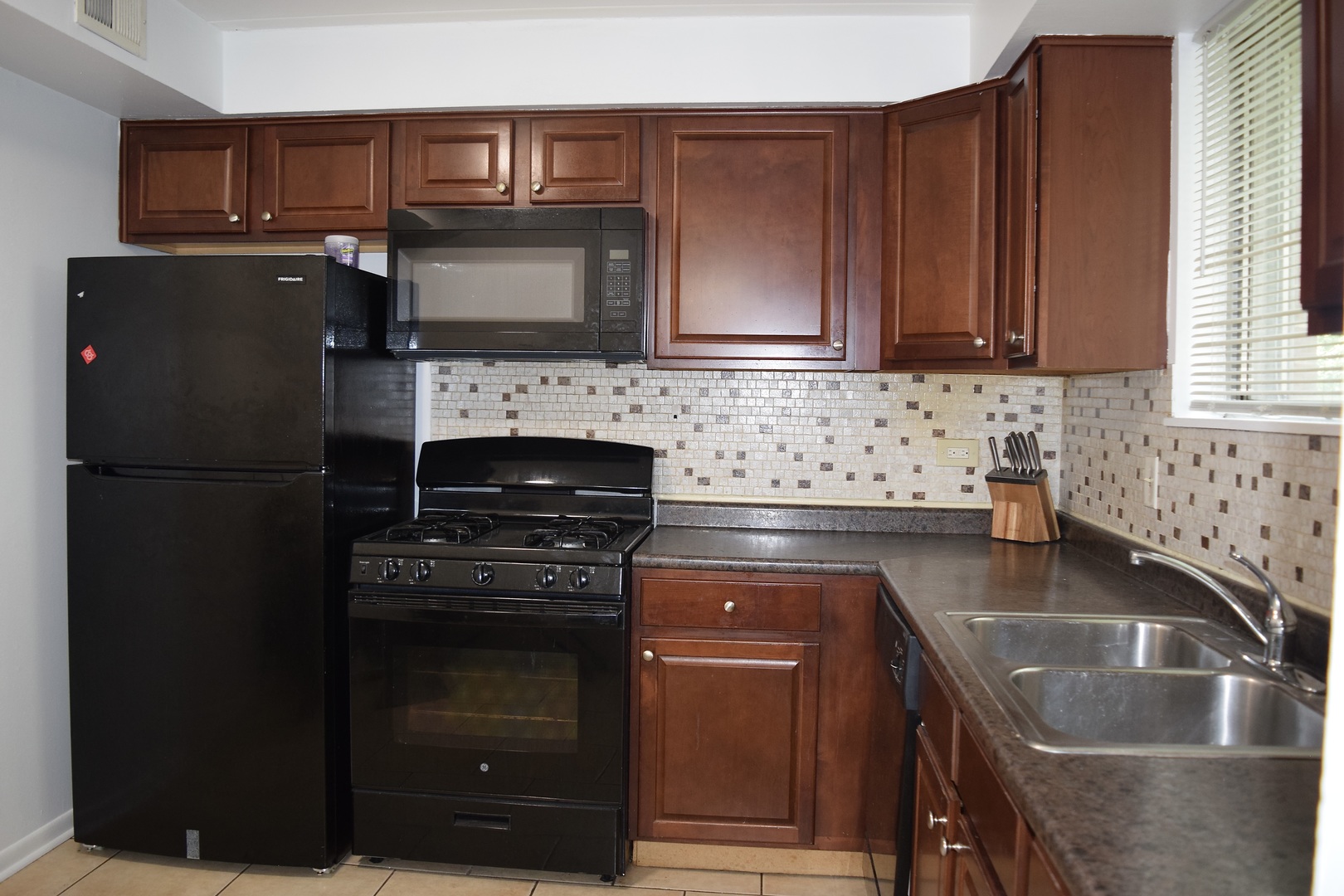 10241 Central Avenue #1B, Oak Lawn, IL 60453