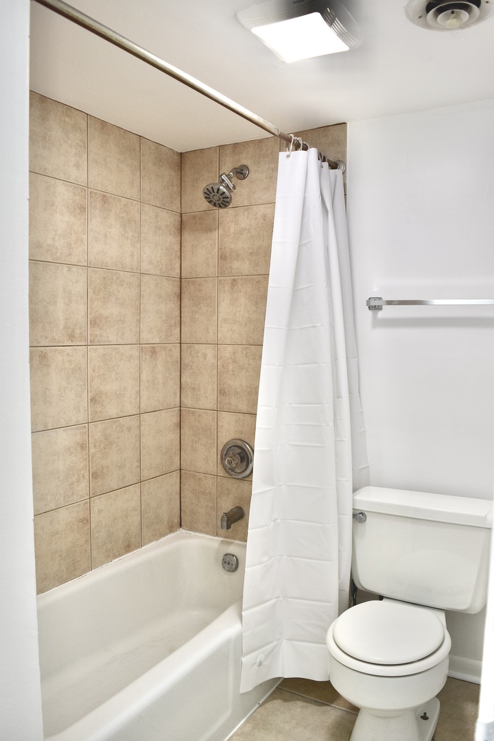 10241 Central Avenue #1B, Oak Lawn, IL 60453