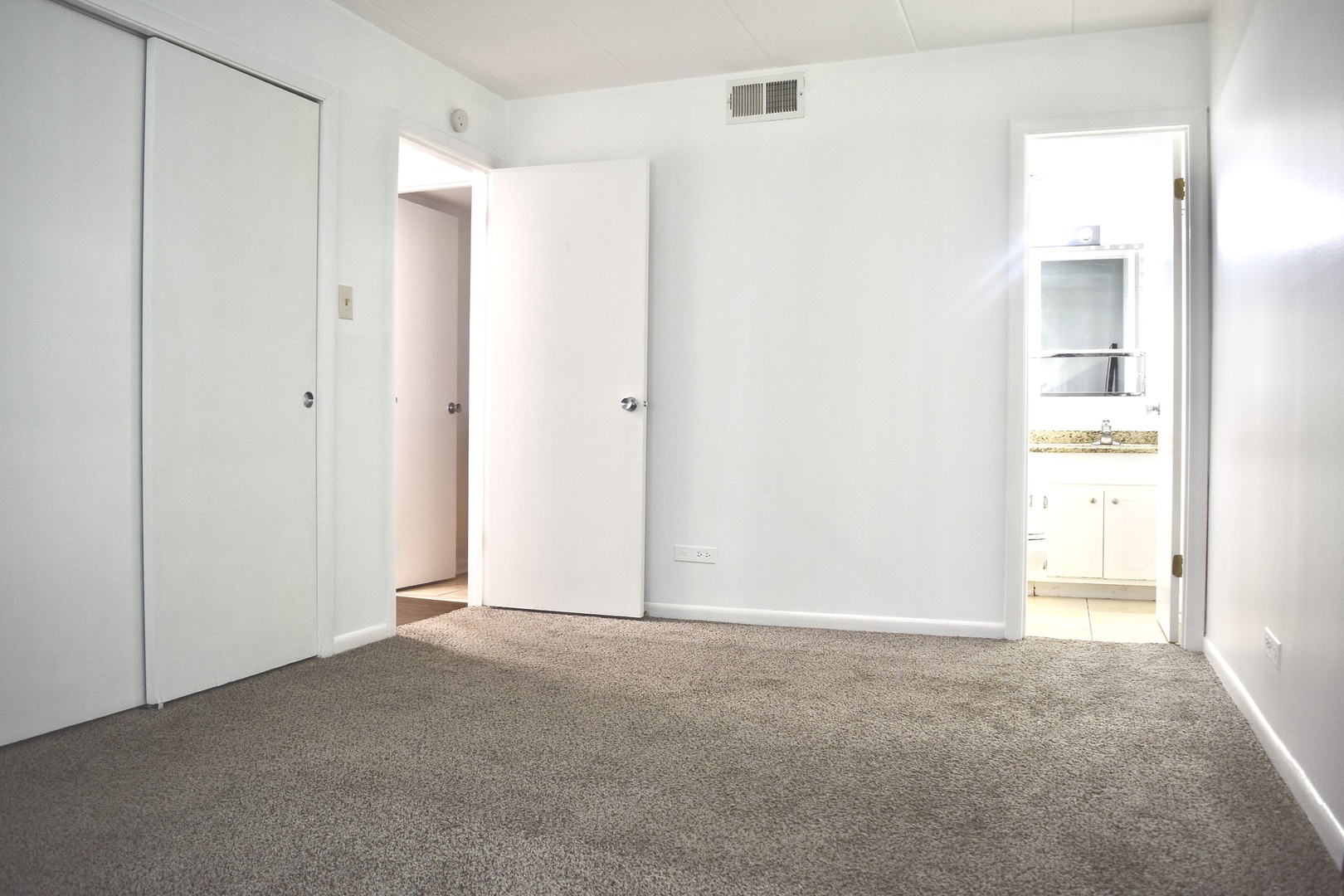 10241 Central Avenue #1B, Oak Lawn, IL 60453