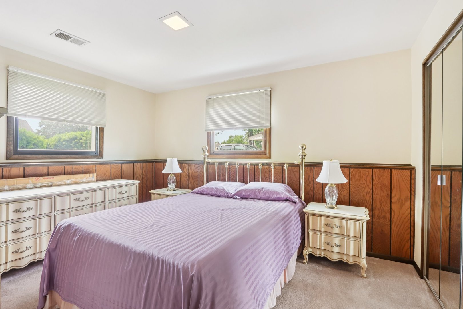 37193 N Lake Shore Drive, Lake Villa, IL 60046