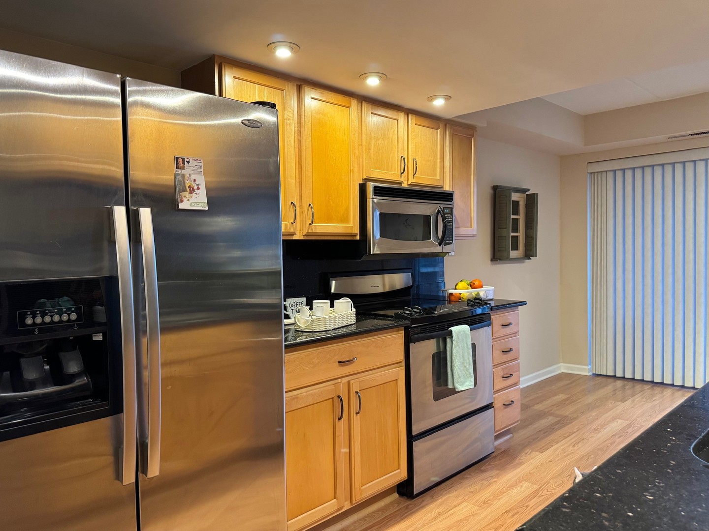 828 Graceland Avenue #404, Des Plaines, IL 60016
