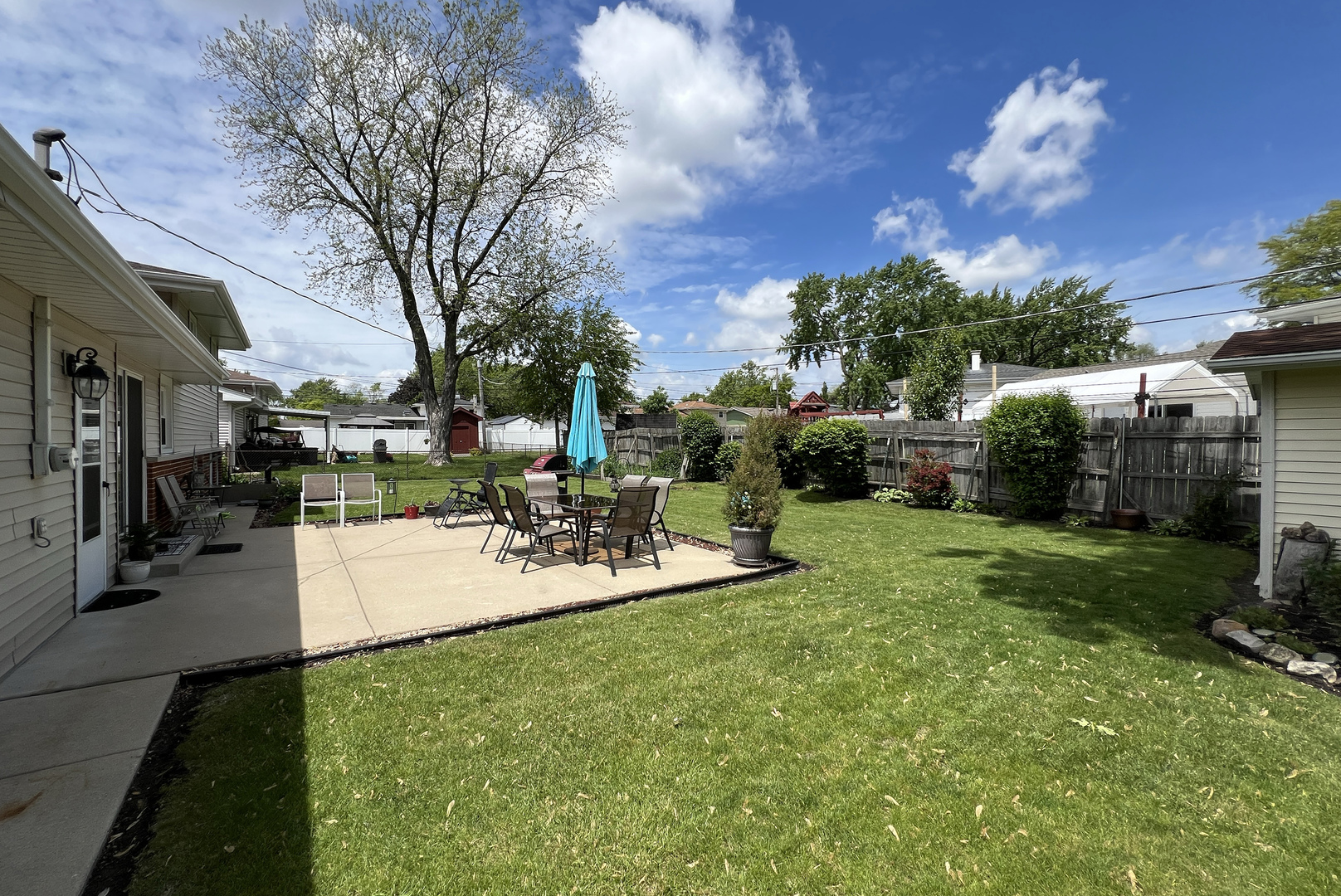 440 W Lake Park Drive, Addison, IL 60101