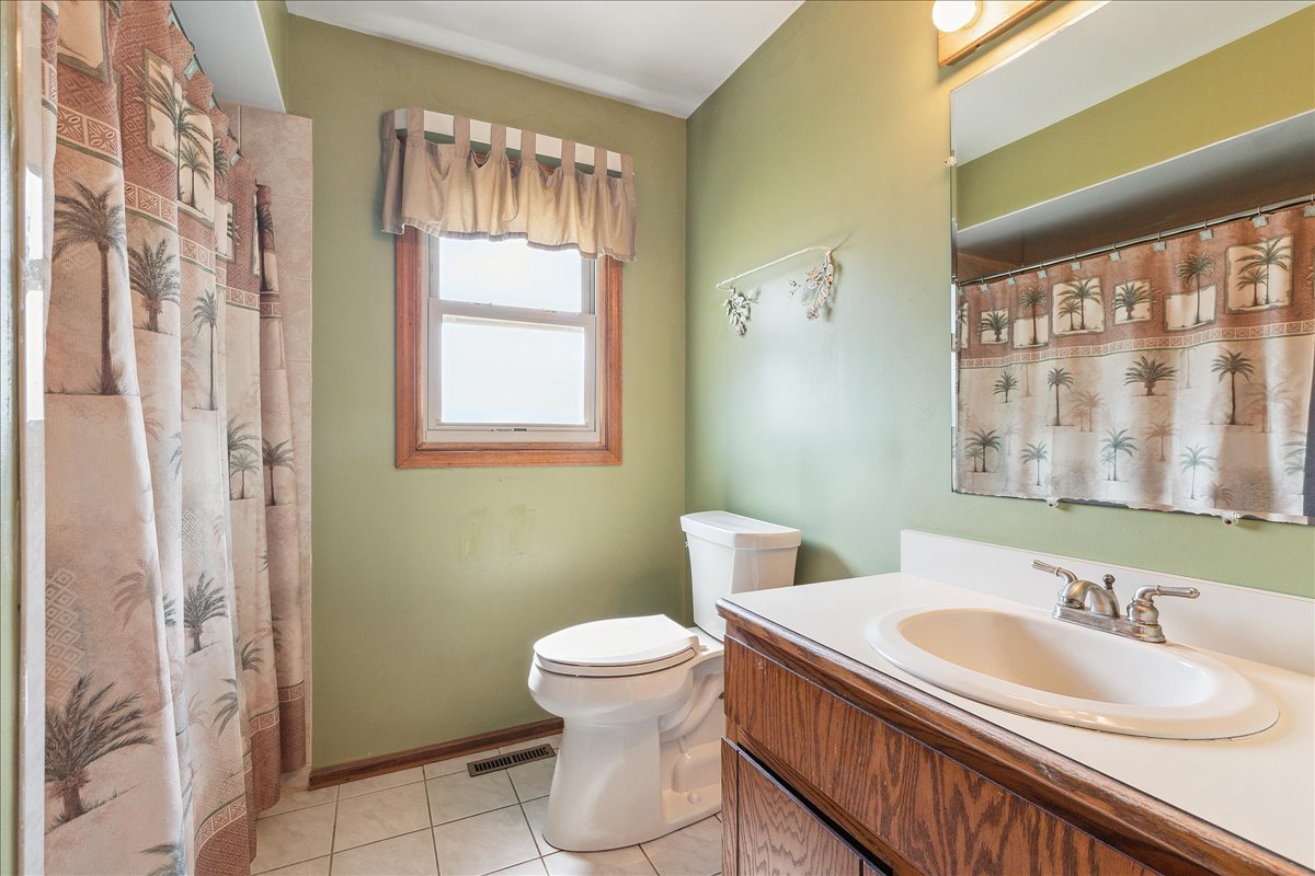 518 Rodney Street, Lockport, IL 60441