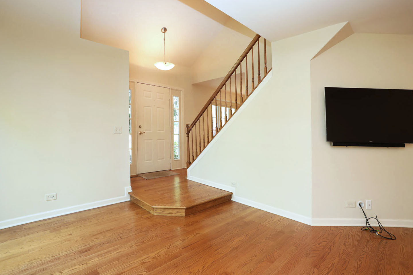 1259 Old Mill Lane, Elk Grove Village, IL 60007