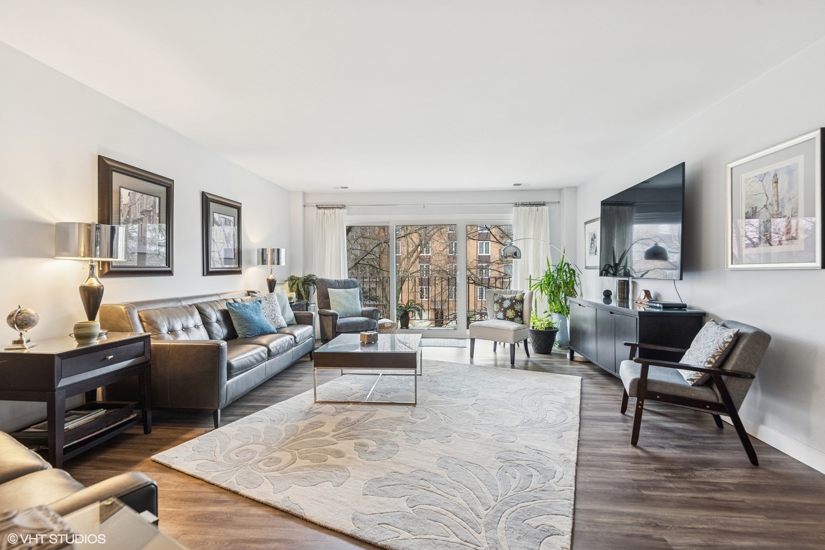 445 N Park Boulevard #3D, Glen Ellyn, IL 60137