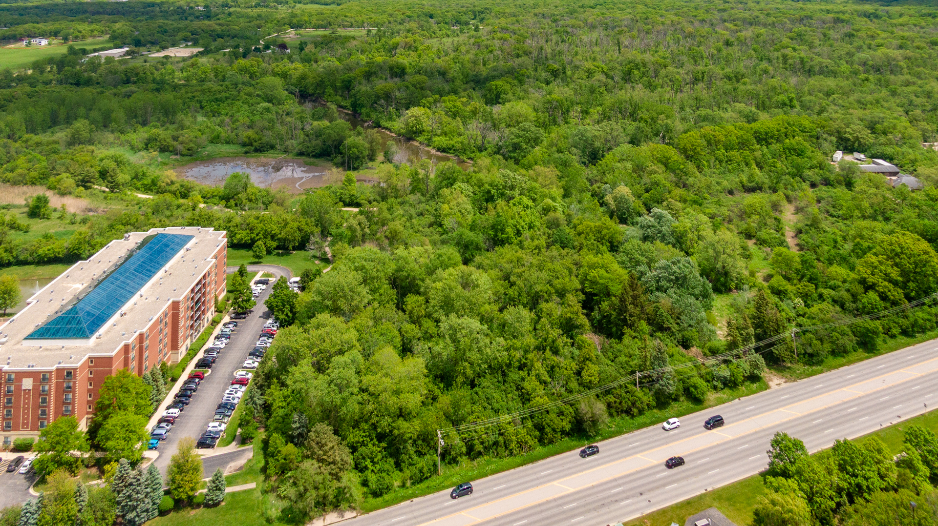 25043 N Il Route 21, Vernon Hills, IL 60061