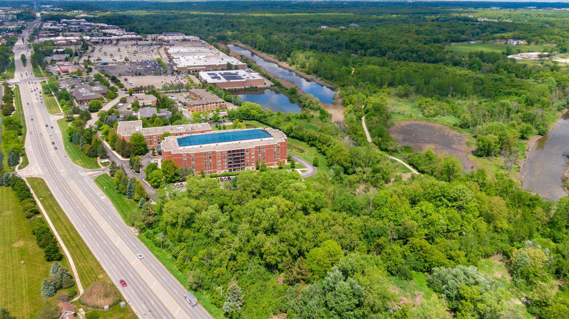 25043 N Il Route 21, Vernon Hills, IL 60061