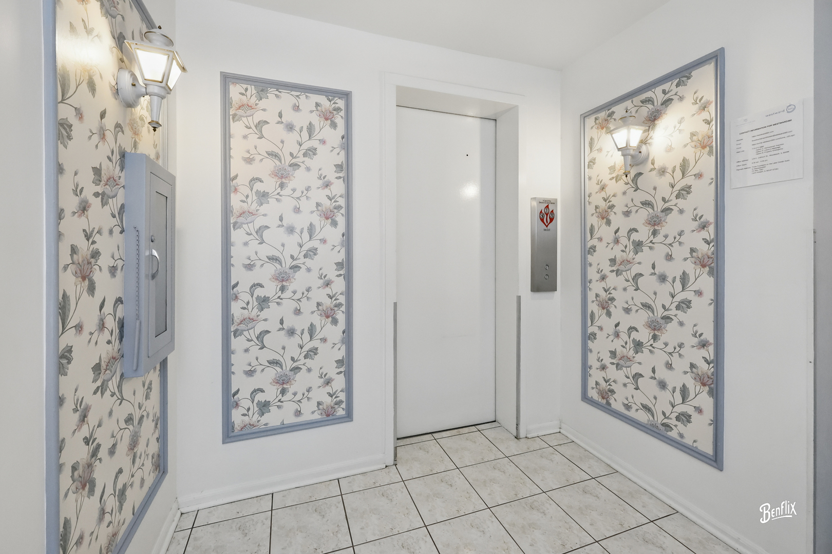 5500 Carriageway Drive #213, Rolling Meadows, IL 60008