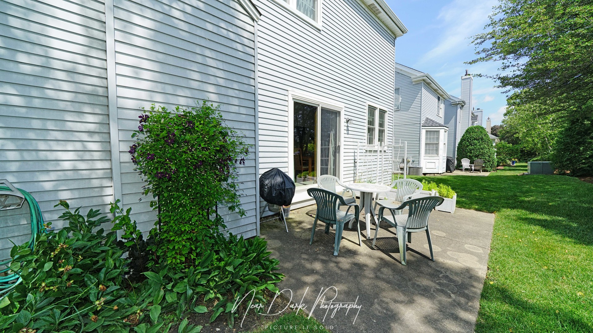 702 Derby Course, St. Charles, IL 60174