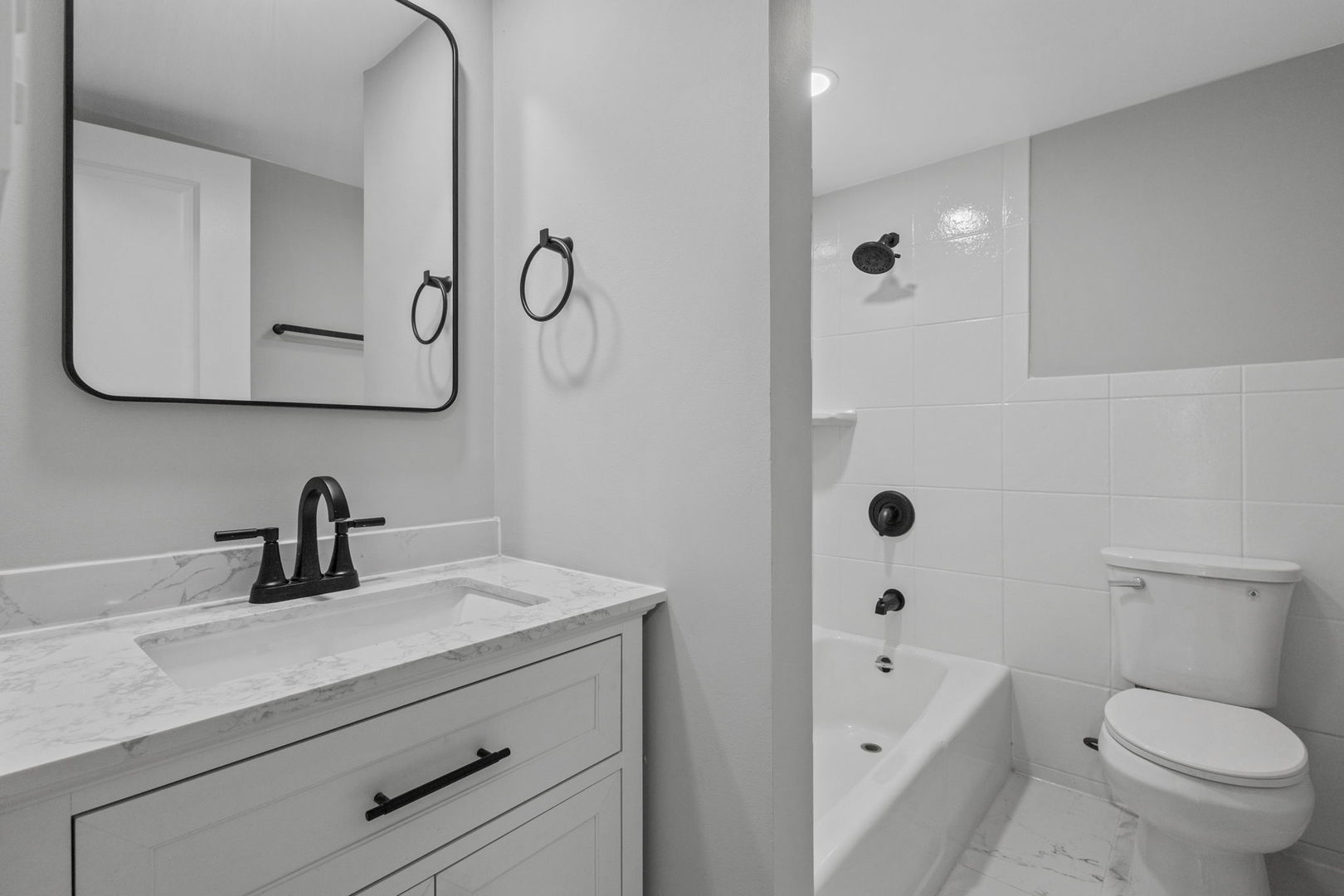 10241 Central Avenue #3C, Oak Lawn, IL 60453