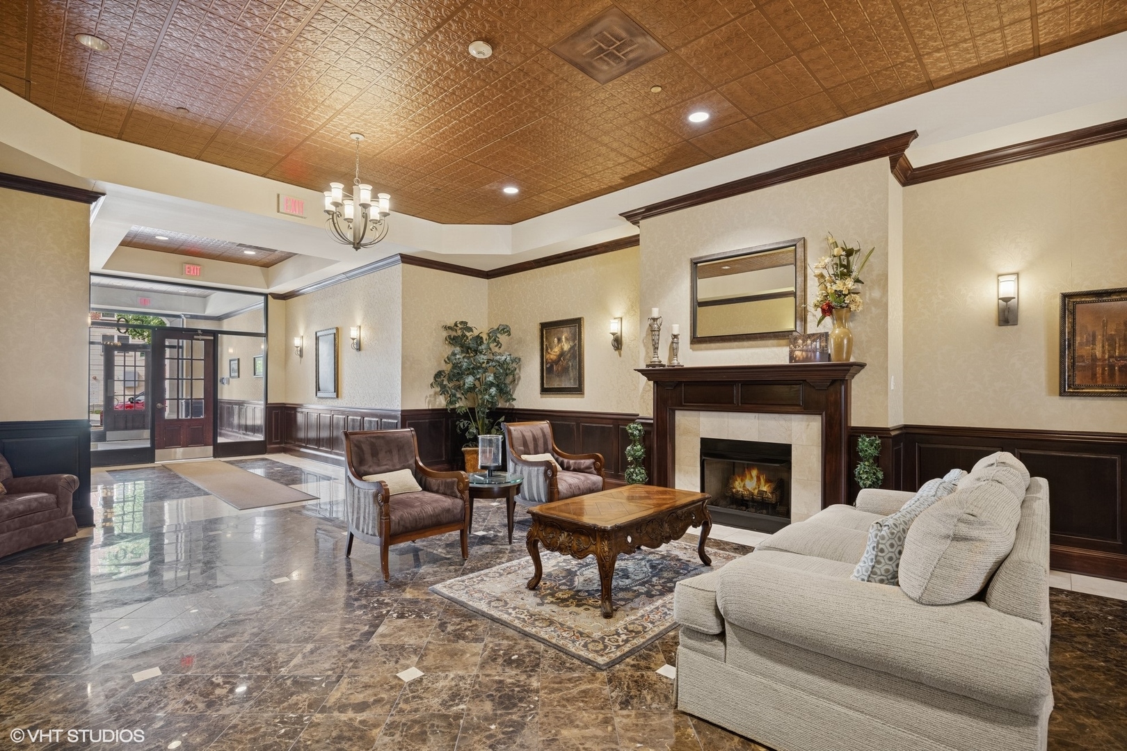 50 N Plum Grove Road #202E, Palatine, IL 60067