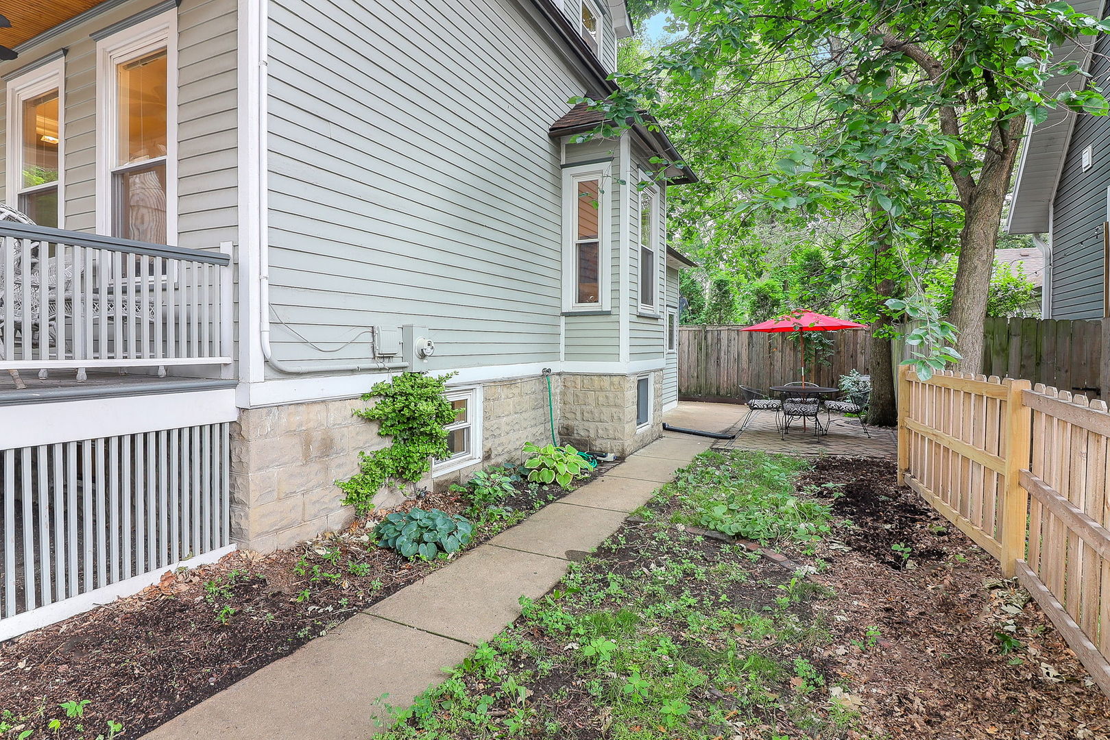 224 Marion Court, Oak Park, IL 60302