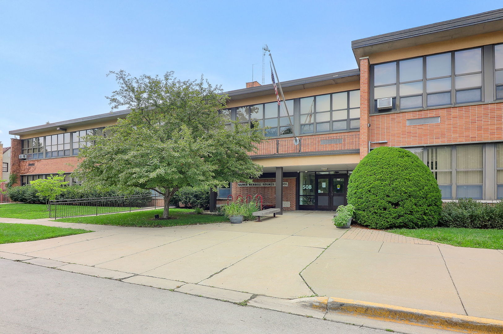 224 Marion Court, Oak Park, IL 60302