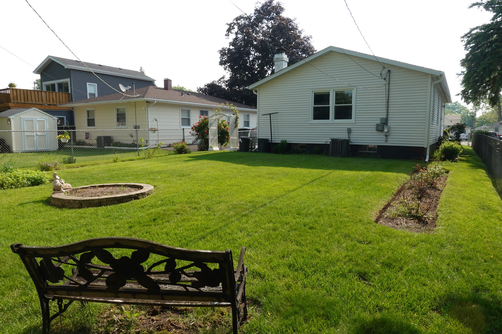 1330 Ridgeway Avenue, Round Lake Beach, IL 60073