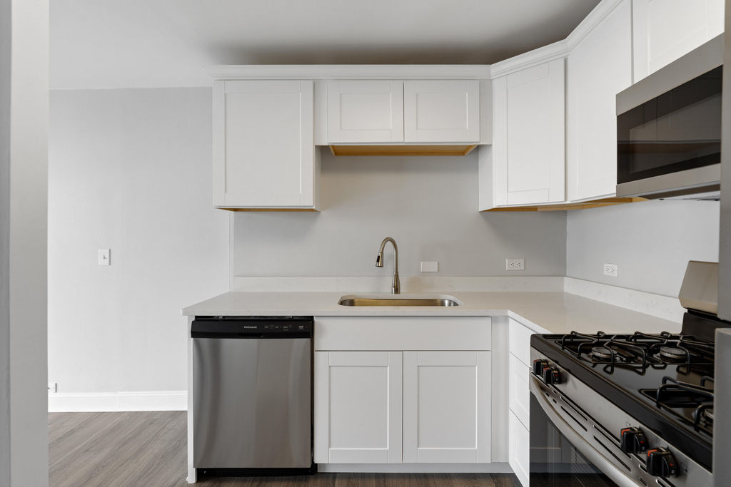 2901 S Michigan Avenue #903, Chicago, IL 60616