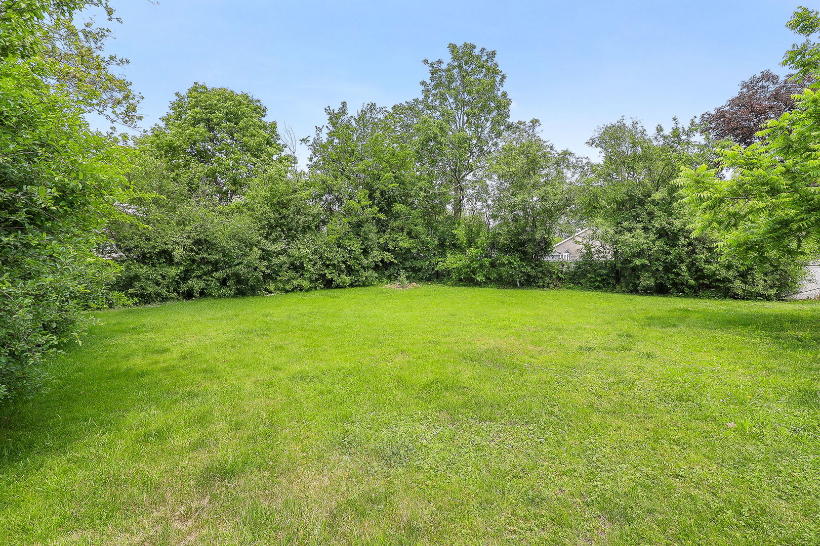 525 S Chase Street, Wheaton, IL 60187