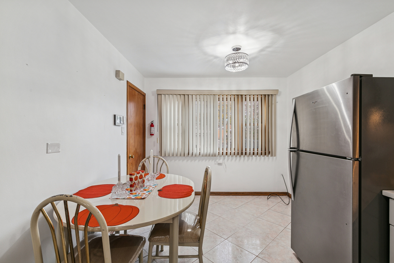 9921 S Morgan Street, Chicago, IL 60643