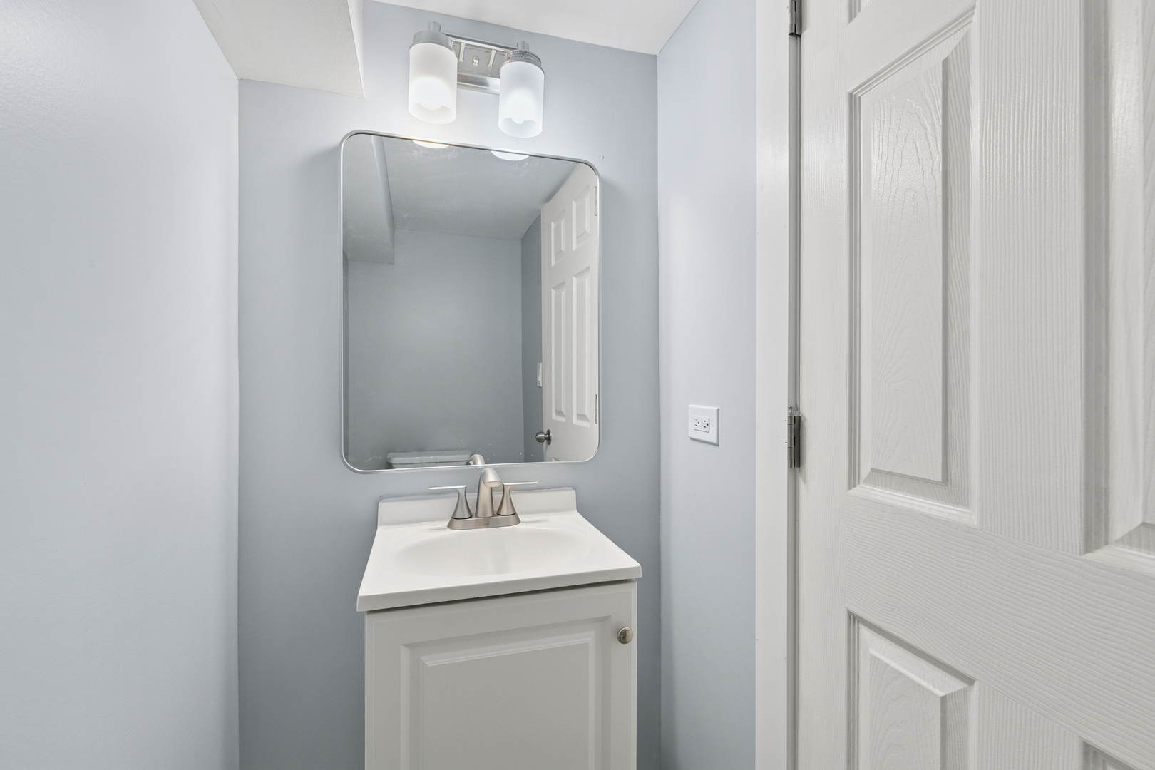 9921 S Morgan Street, Chicago, IL 60643