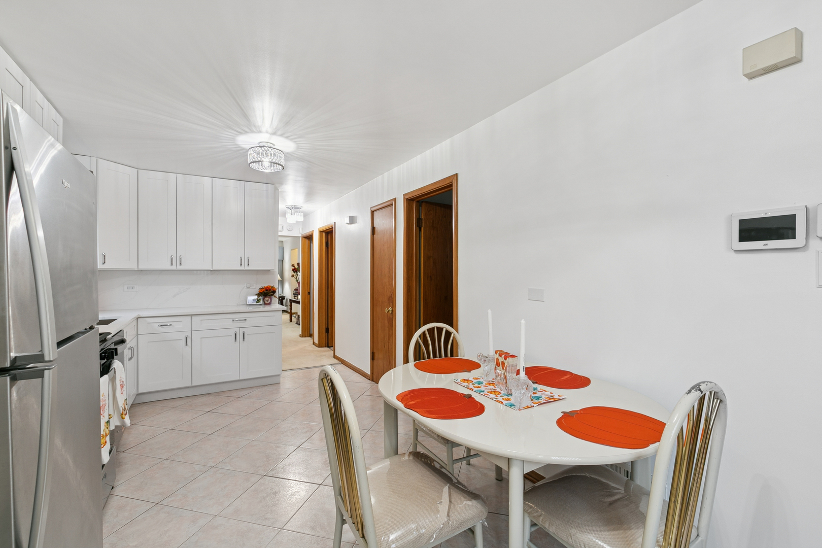 9921 S Morgan Street, Chicago, IL 60643