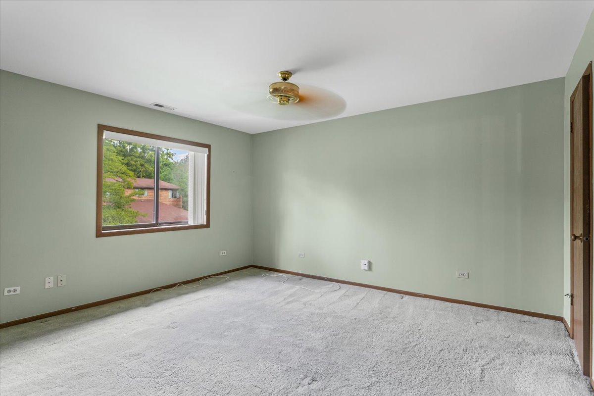 5355 Newport Drive #4-6C, Lisle, IL 60532