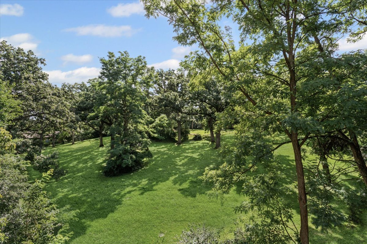 5355 Newport Drive #4-6C, Lisle, IL 60532