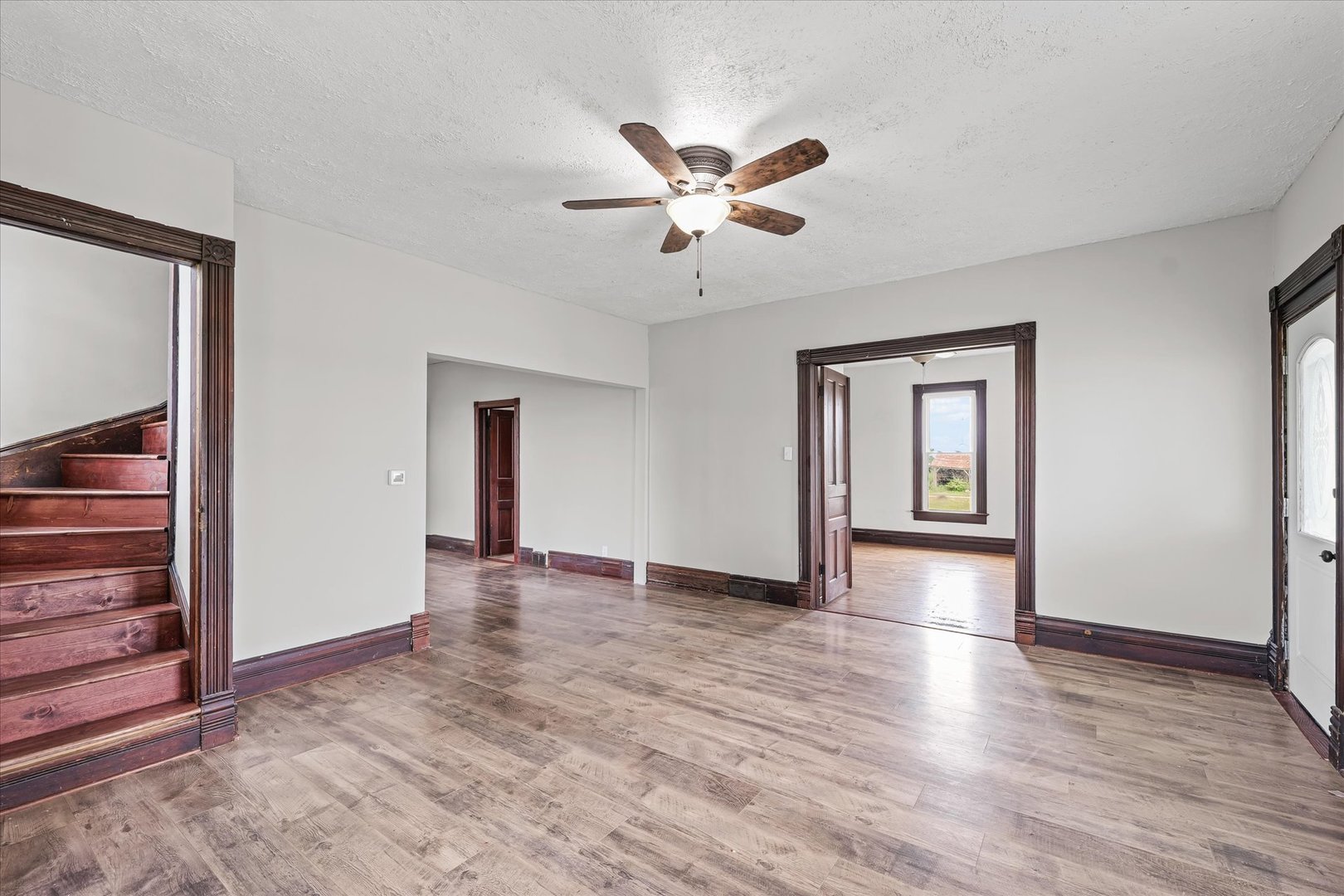 10714 N 3300 East Road, Arrowsmith, IL 61722