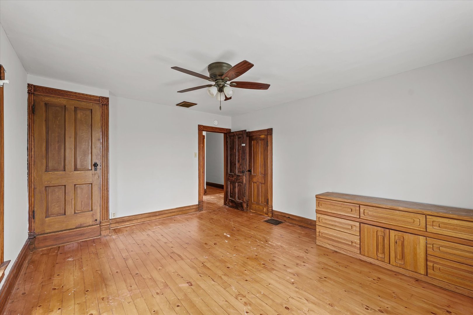 10714 N 3300 East Road, Arrowsmith, IL 61722