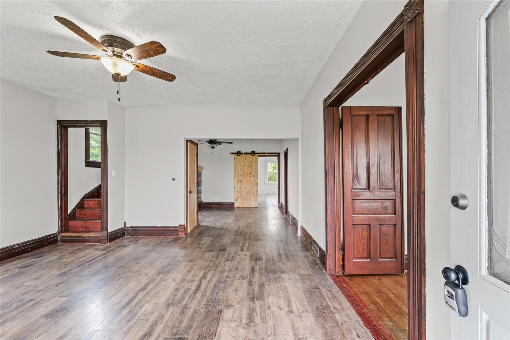 10714 N 3300 East Road, Arrowsmith, IL 61722