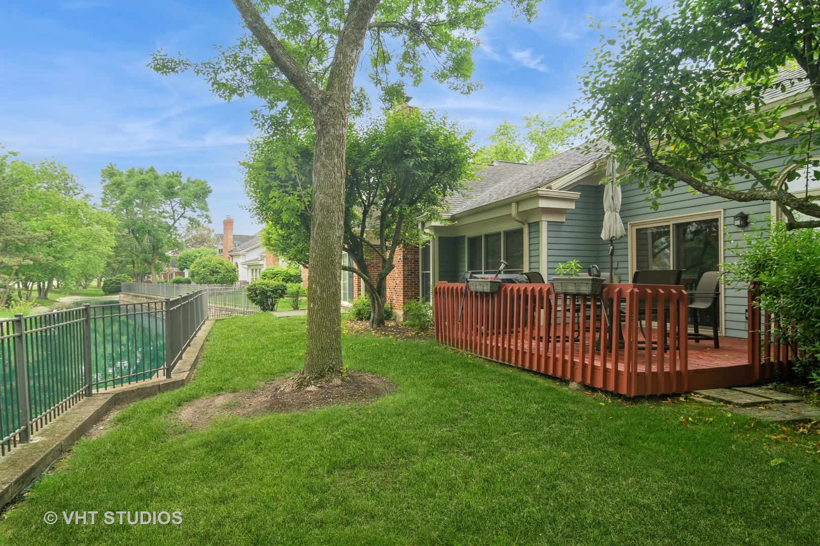 2133 Coldspring Road, Arlington Heights, IL 60004