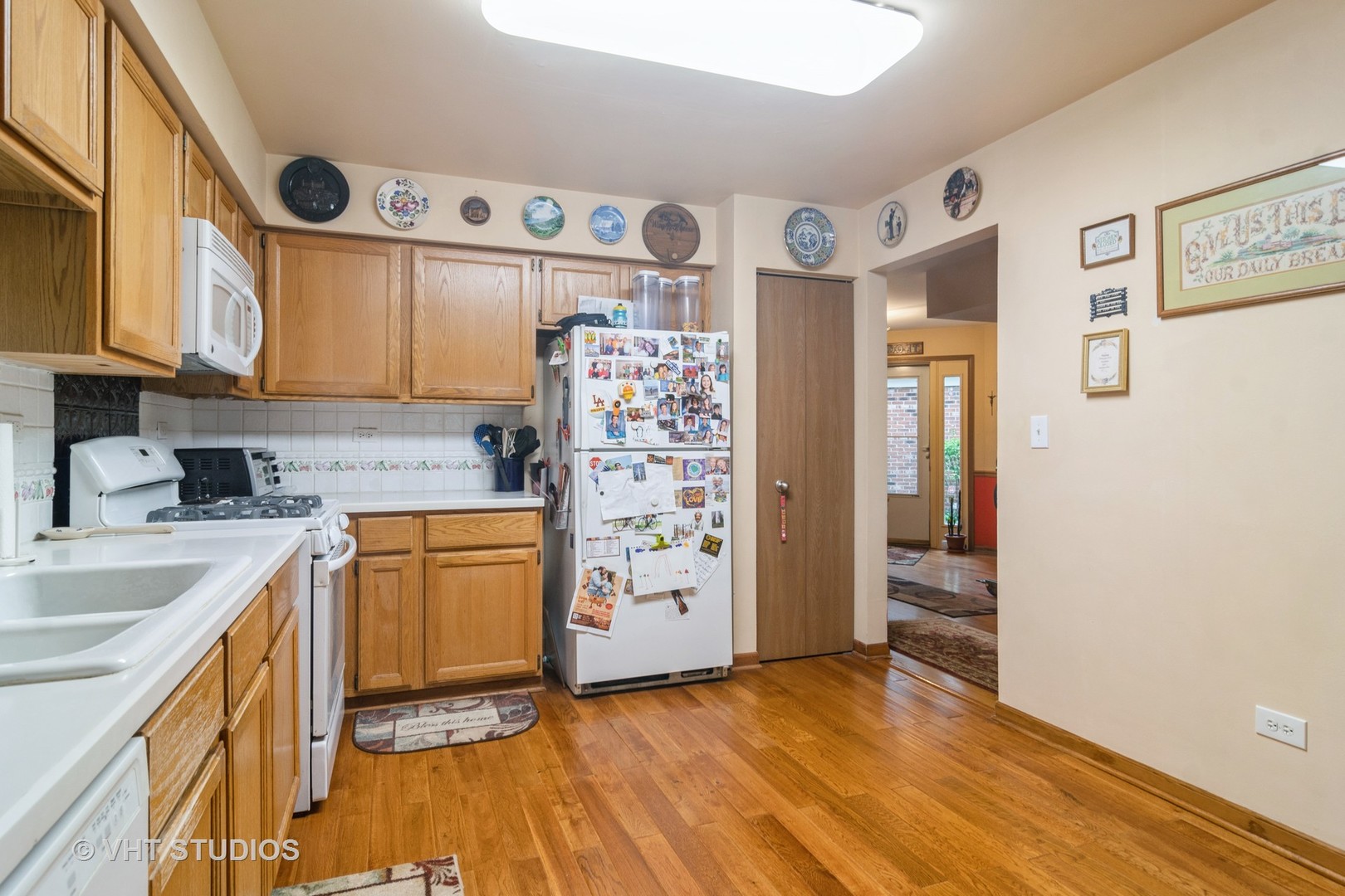 2133 Coldspring Road, Arlington Heights, IL 60004