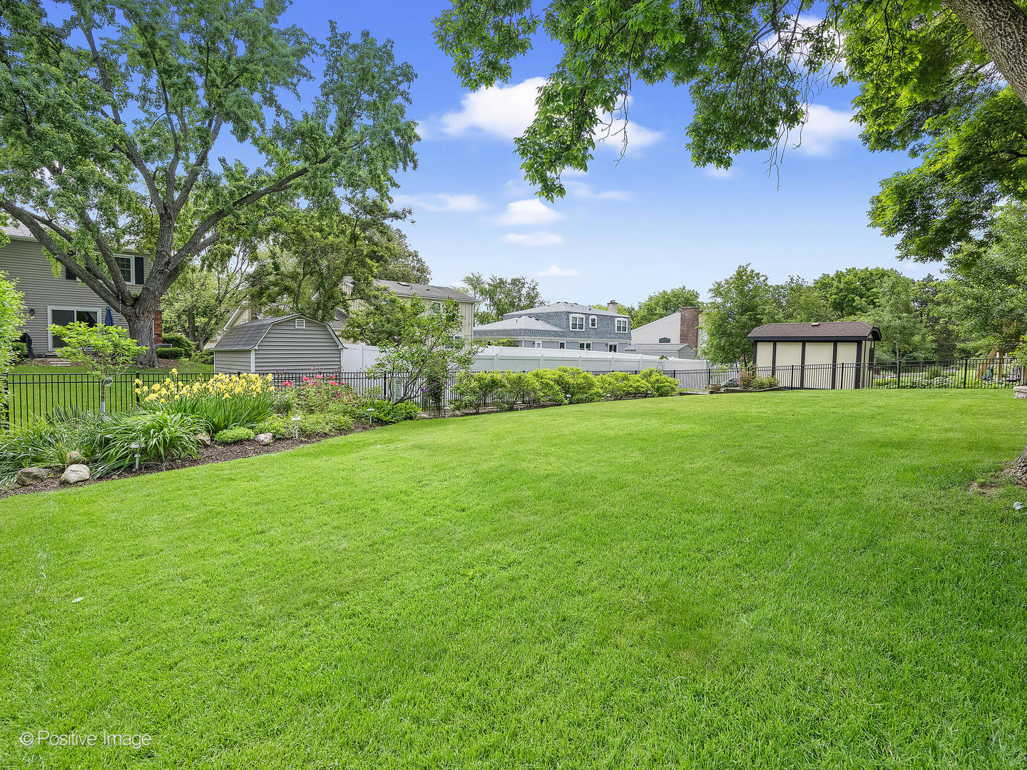1465 Cantigny Way, Wheaton, IL 60189