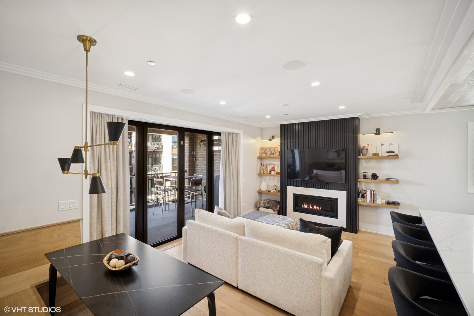 1543 N Wieland Street #PH-N, Chicago, IL 60610