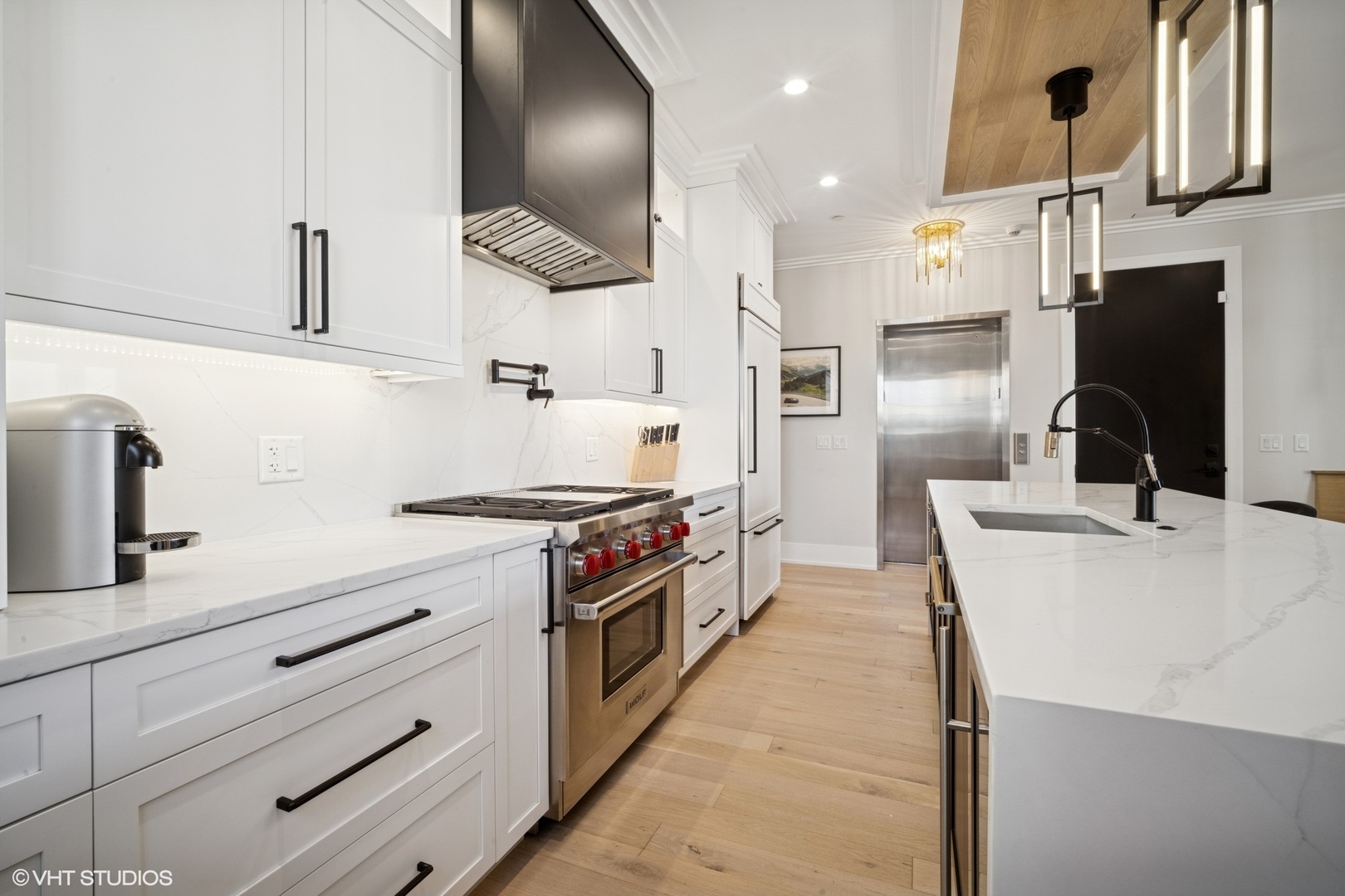 1543 N Wieland Street #PH-N, Chicago, IL 60610