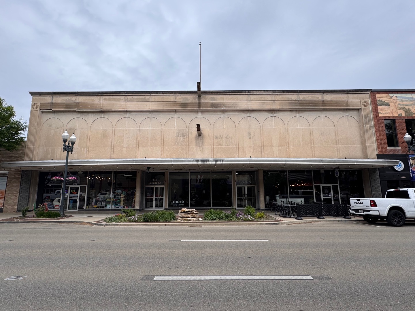 814 - 820 LaSalle Street, Ottawa, IL 61350