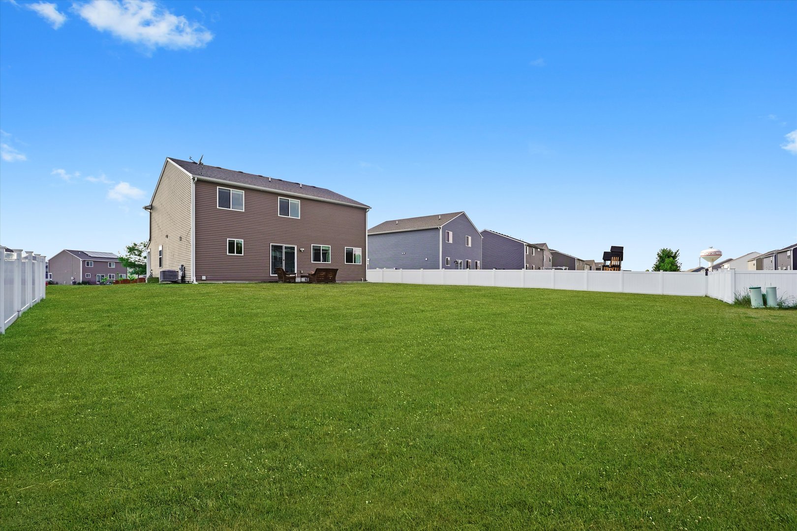 3126 Matlock Drive, Yorkville, IL 60560
