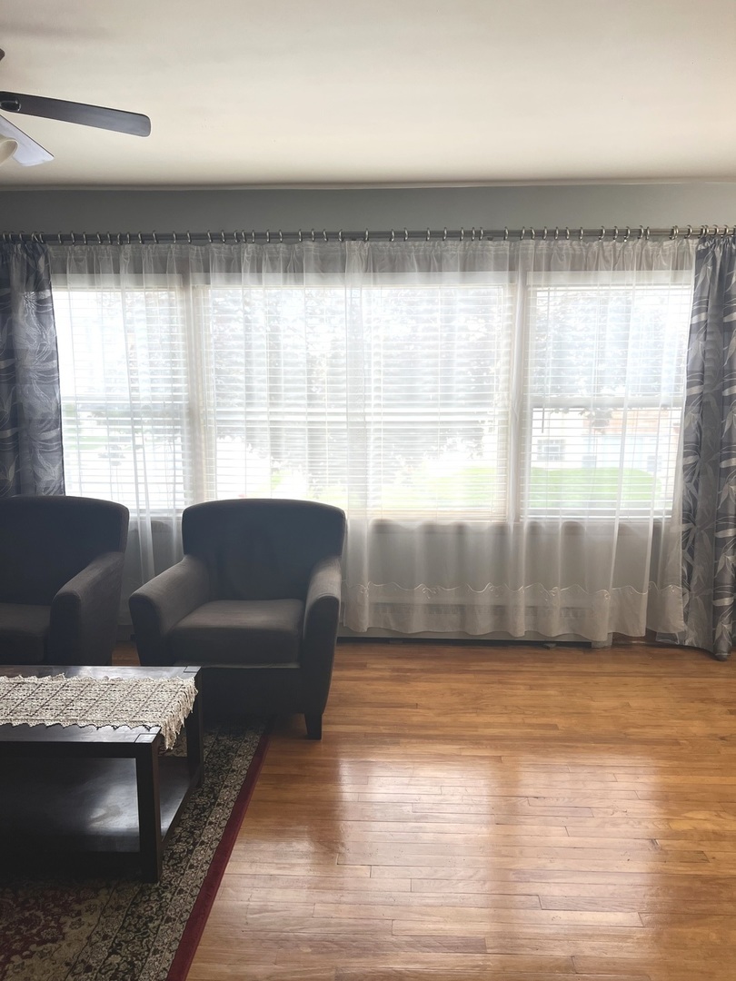 3023 Paris Avenue #207, River Grove, IL 60171