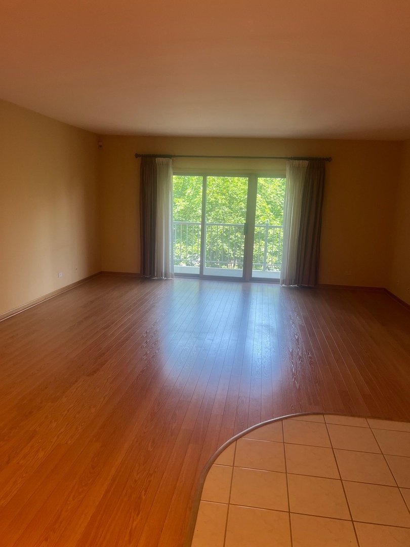 460 S NORTHWEST Highway #409, Park Ridge, IL 60068