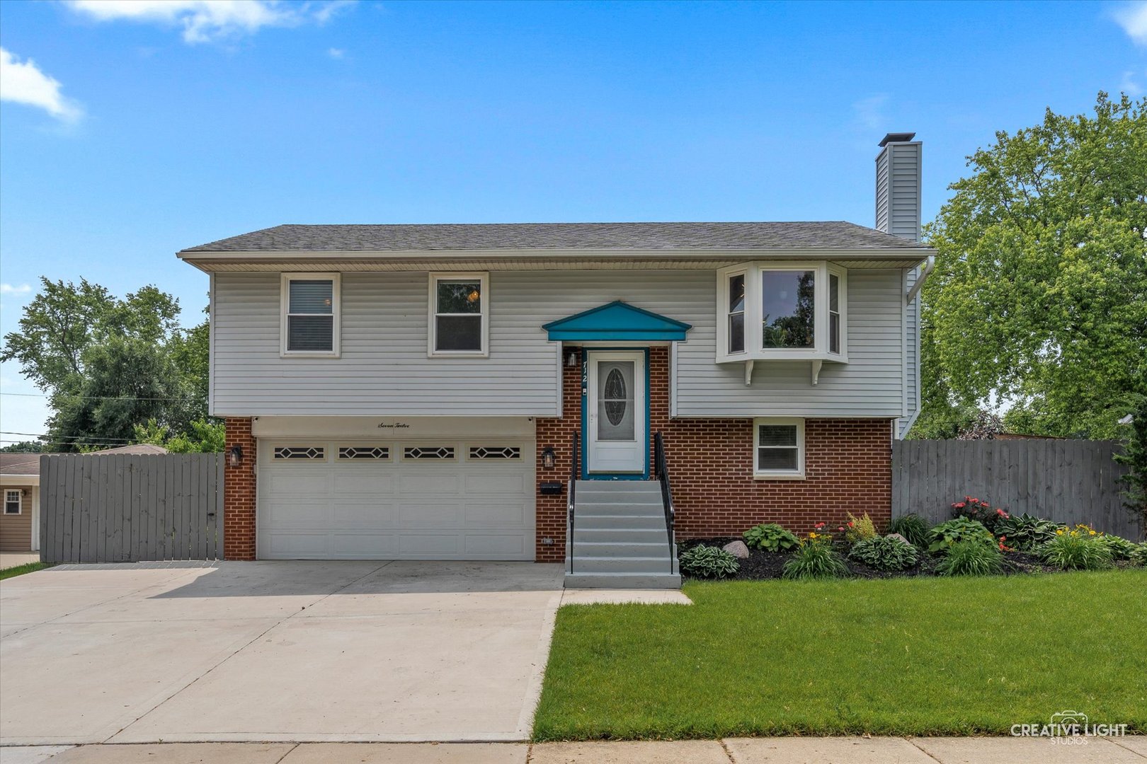 712 Cascade Avenue, Romeoville, IL 60446