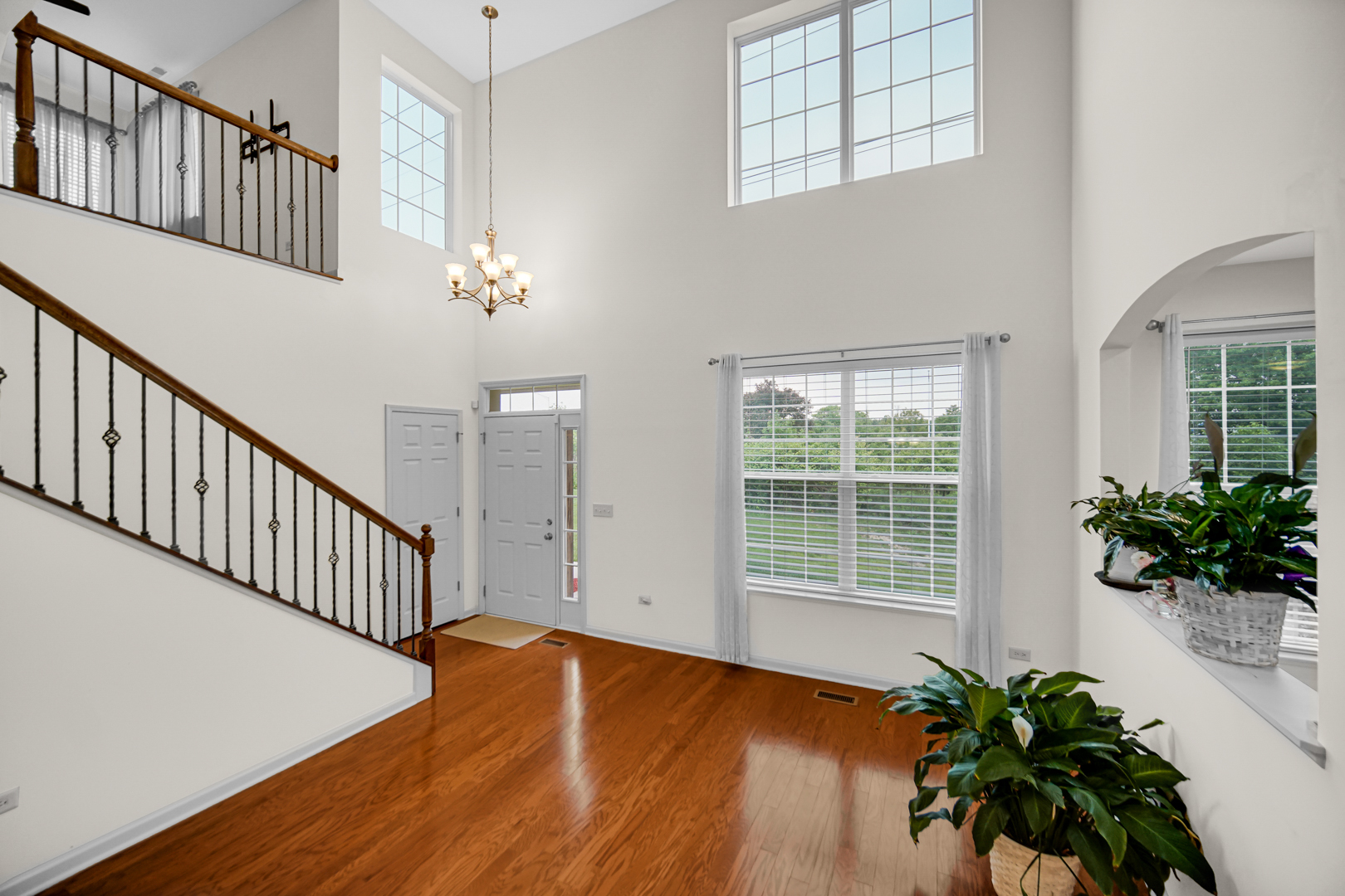 192 Owen Street, Matteson, IL 60443