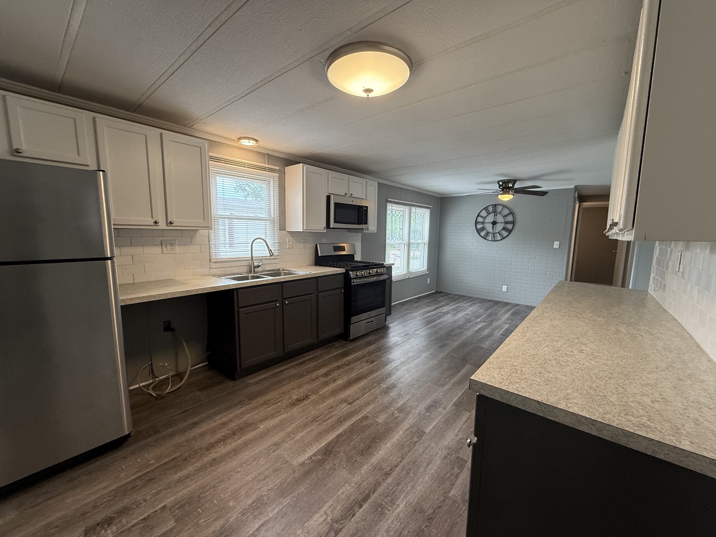 91 CANDLEGATE Circle, Matteson, IL 60443